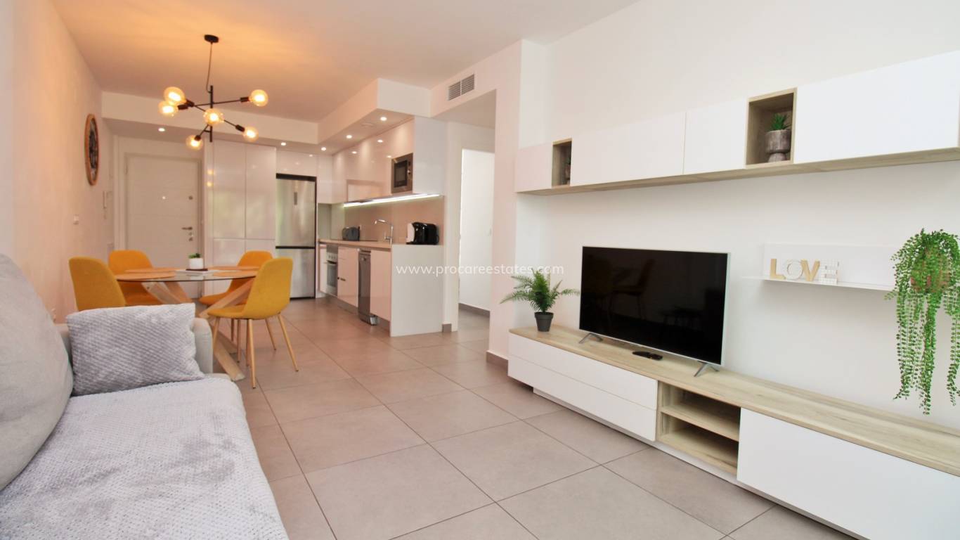 Resale - Apartment - Orihuela Costa - Villamartin