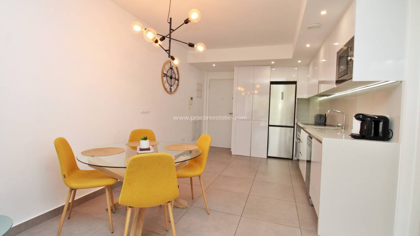 Resale - Apartment - Orihuela Costa - Villamartin