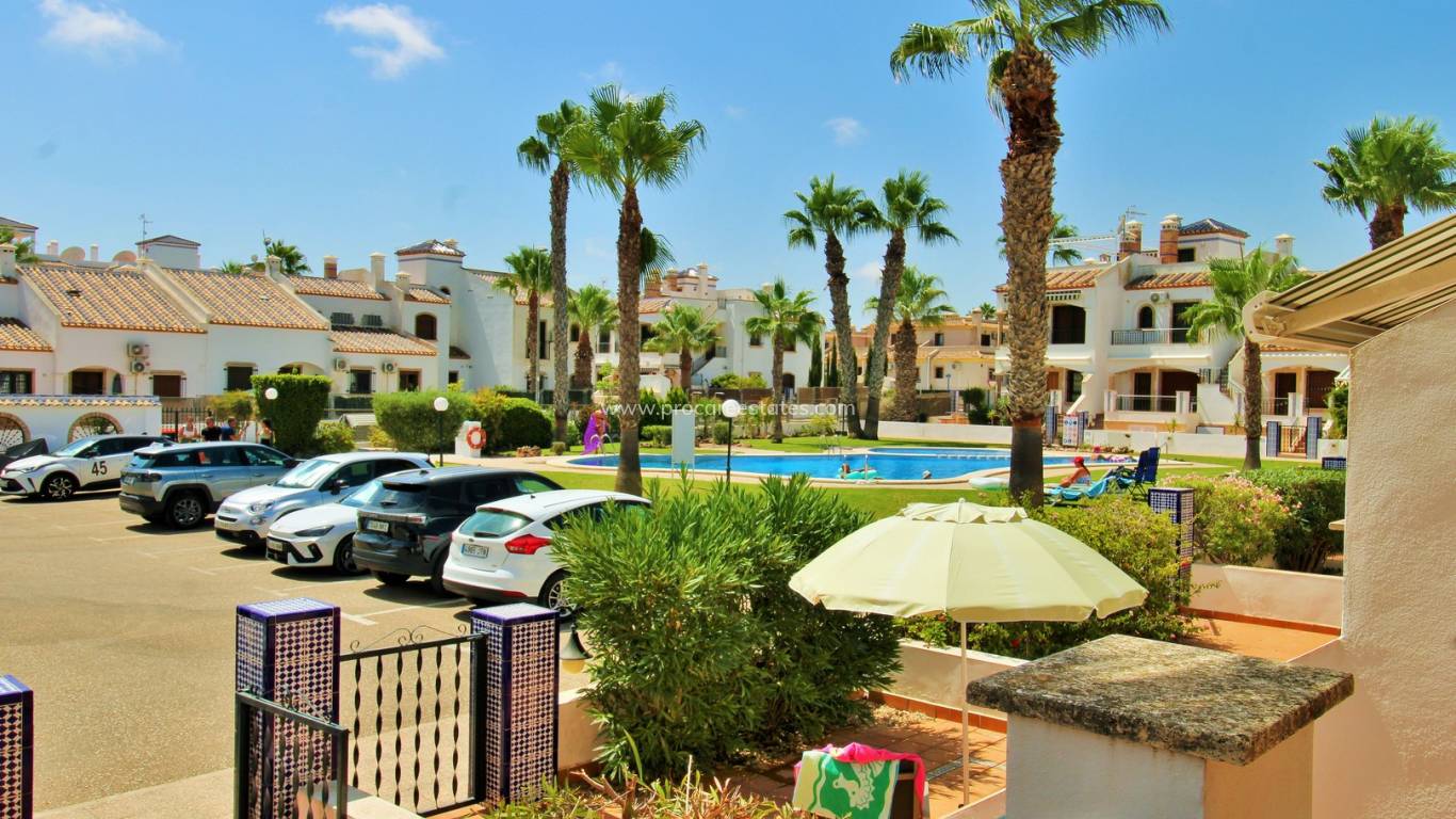 Resale - Apartment - Orihuela Costa - Villamartin