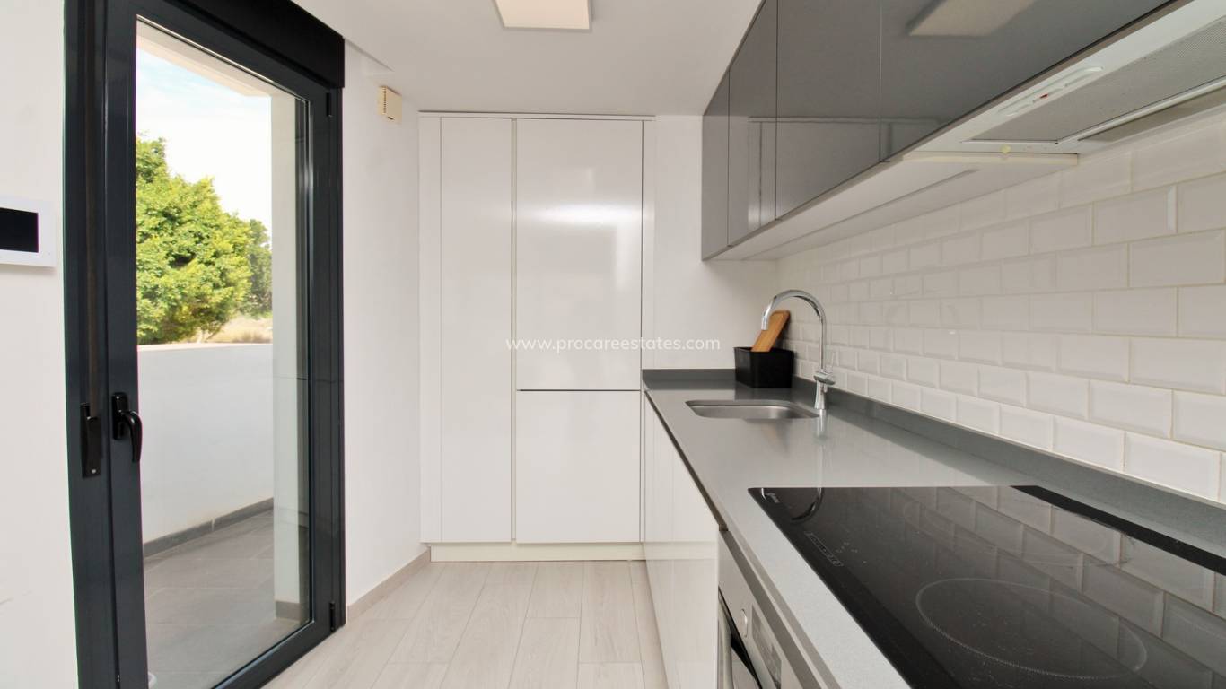 Resale - Apartment - Orihuela Costa - Villamartin