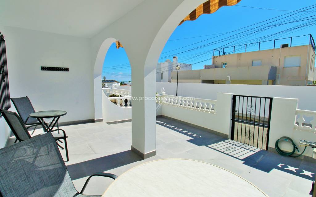 Resale - Apartment - Orihuela Costa - Villamartin