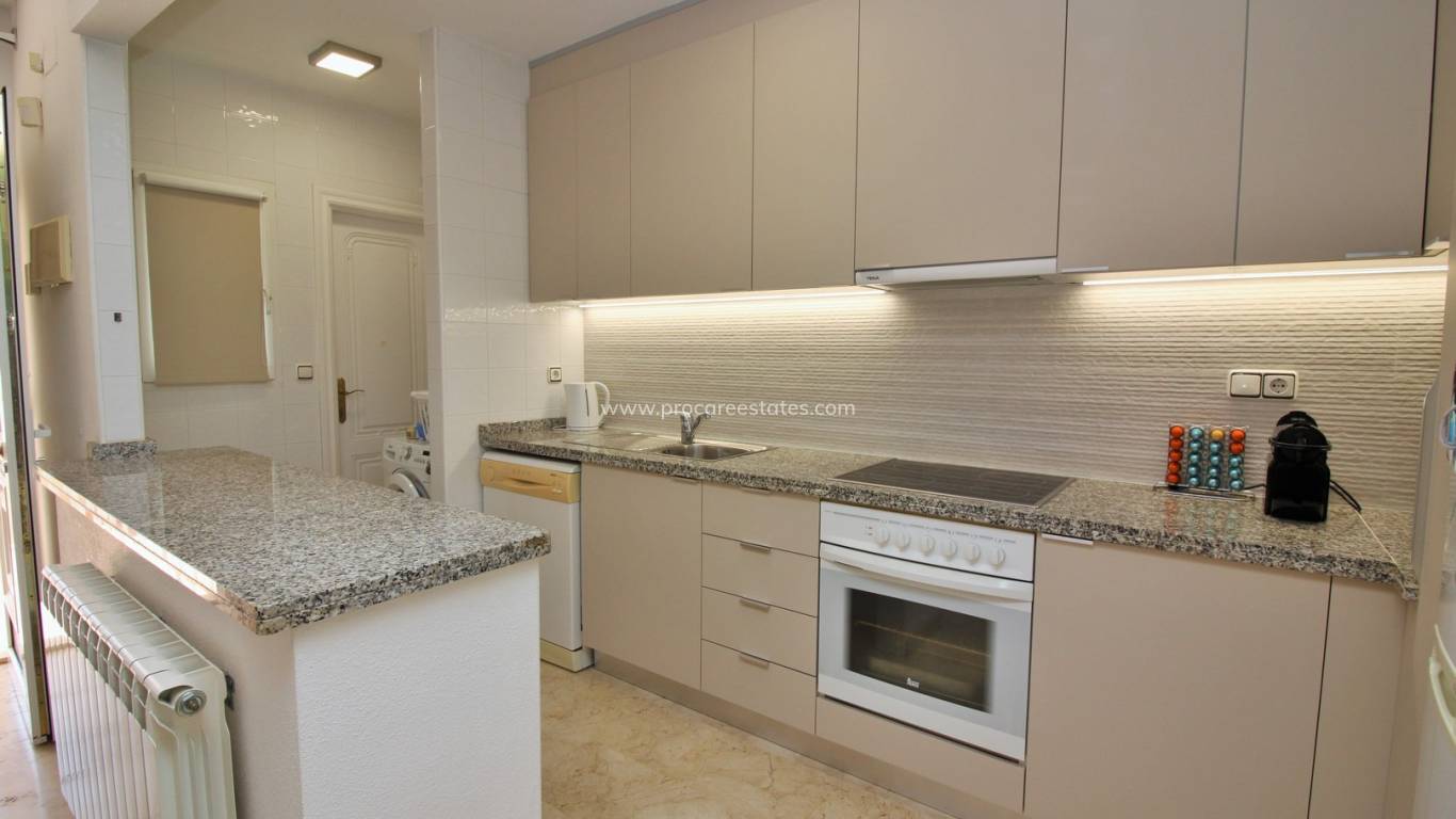 Resale - Apartment - Orihuela Costa - Vistabella Golf