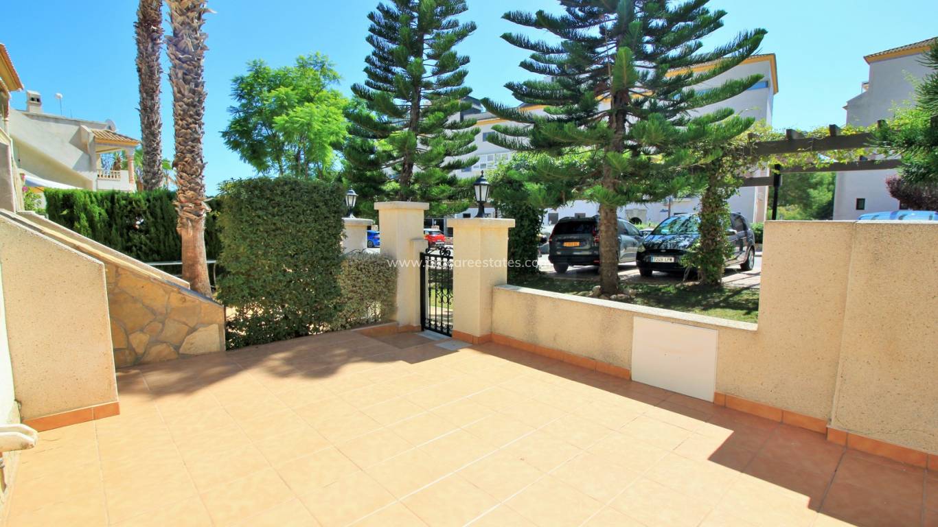 Resale - Apartment - Orihuela Costa - Vistabella Golf