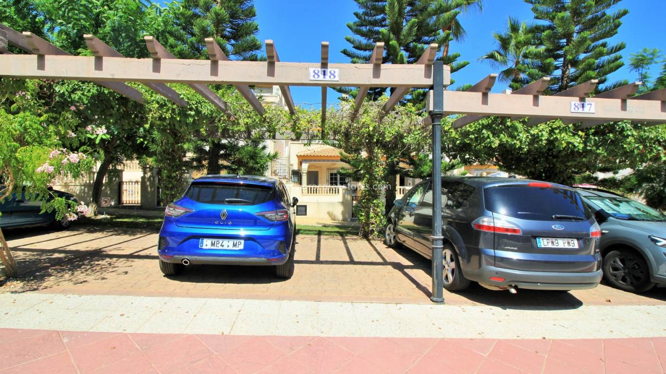 Resale - Apartment - Orihuela Costa - Vistabella Golf