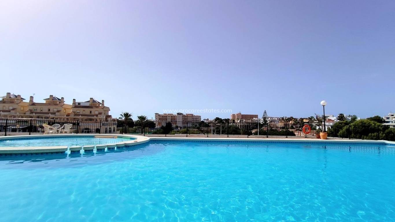 Resale - Apartment - Orihuela Costa - Vistabella Golf