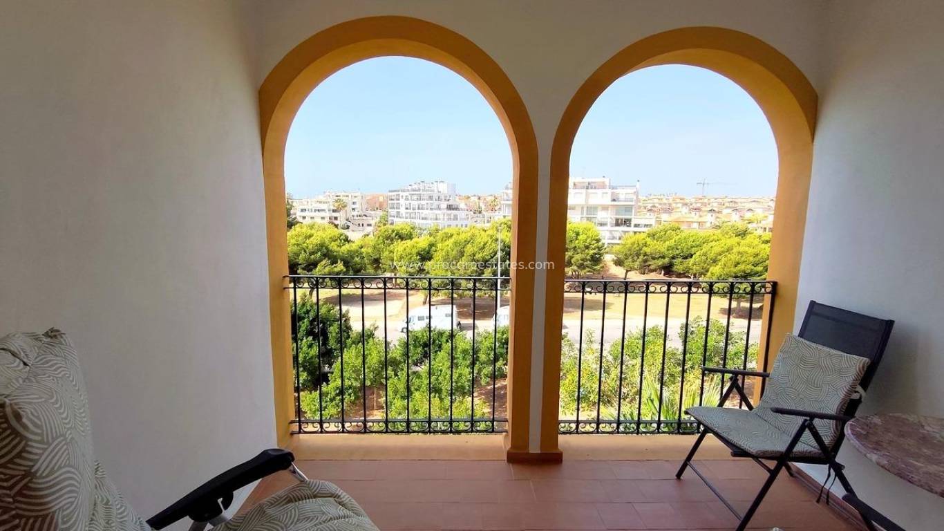 Resale - Apartment - Orihuela Costa - Vistabella Golf