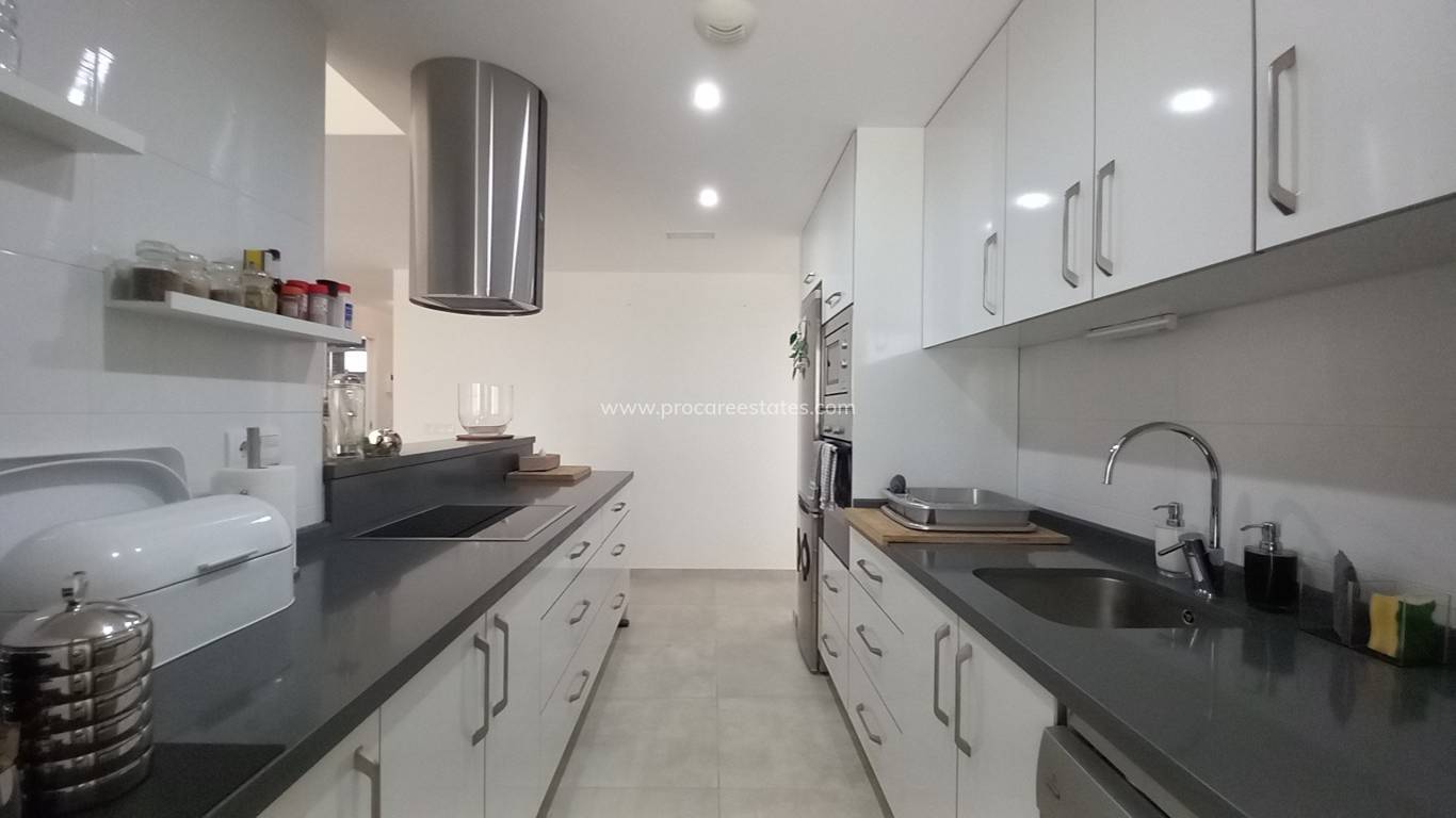 Resale - Apartment - Orihuela Costa