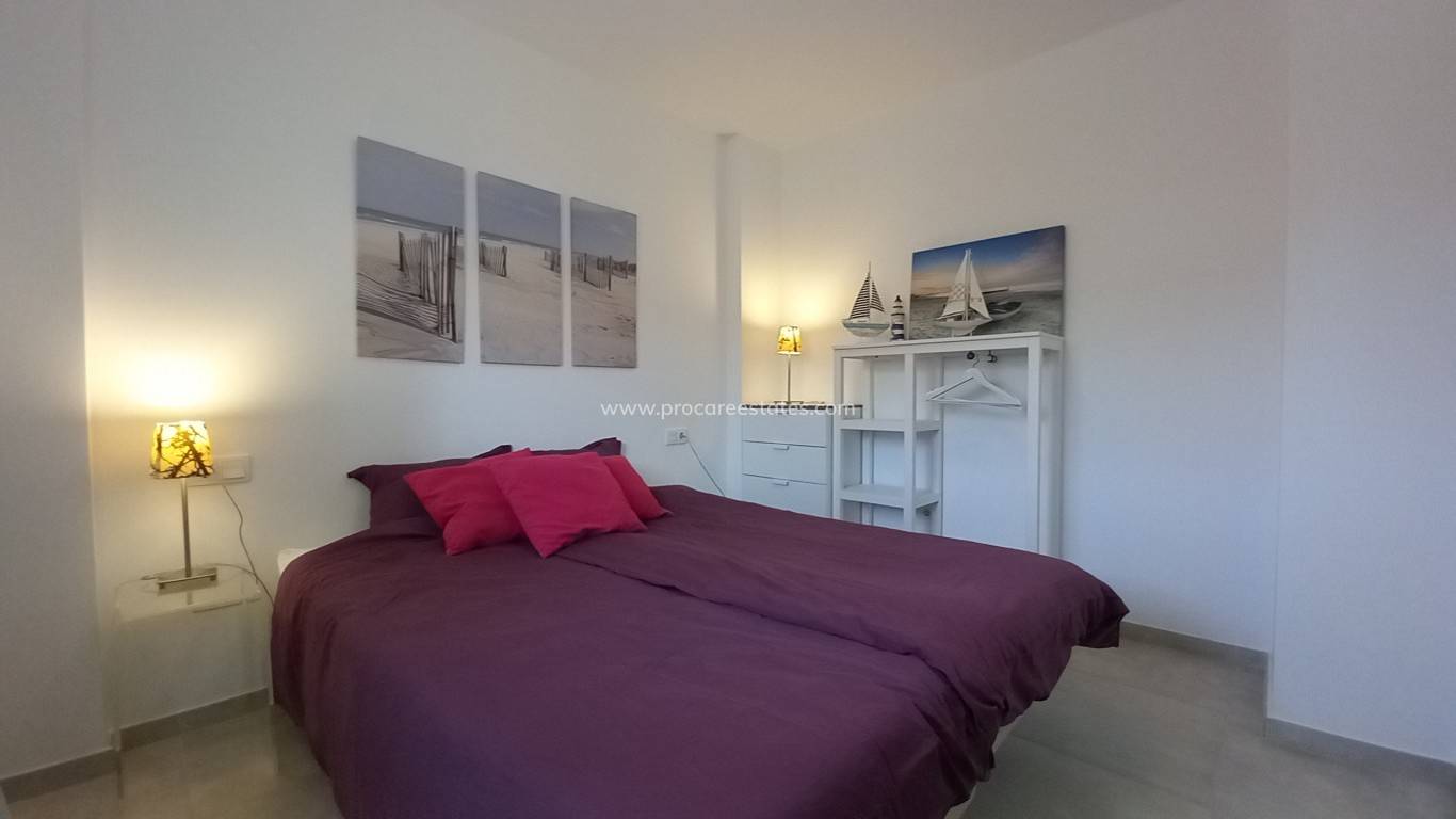 Resale - Apartment - Orihuela Costa