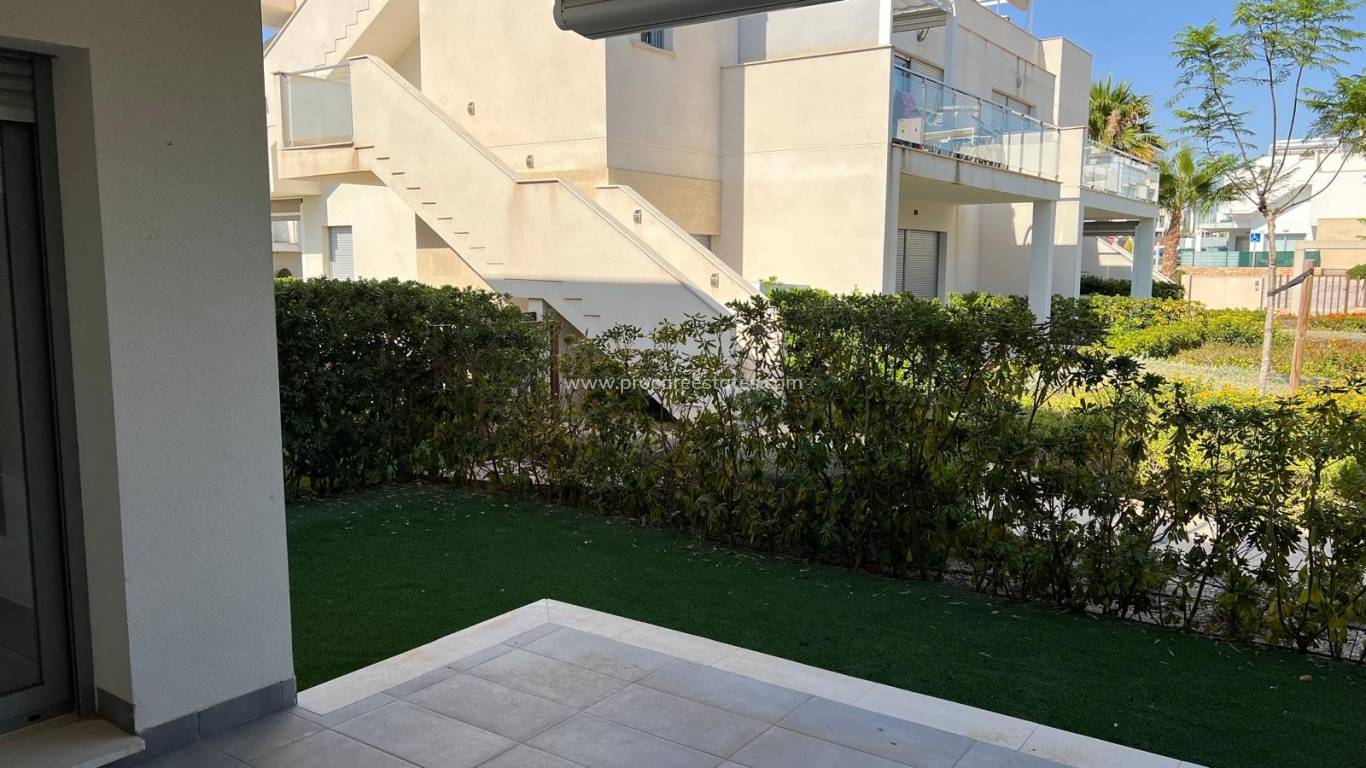 Resale - Apartment - Orihuela - Vistabella Golf