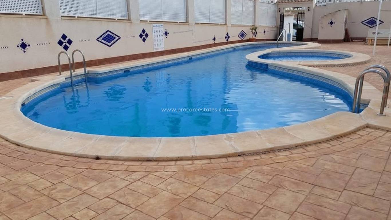 Resale - Apartment - Orihuela - Vistabella Golf