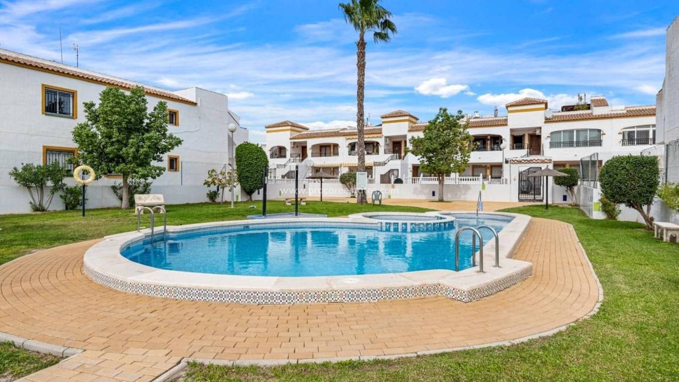 Resale - Apartment - Orihuela - Vistabella Golf