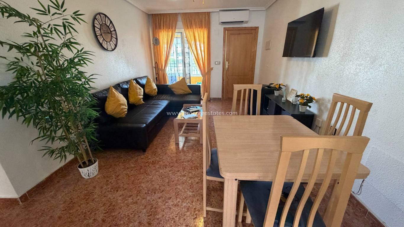 Resale - Apartment - Orihuela - Vistabella Golf
