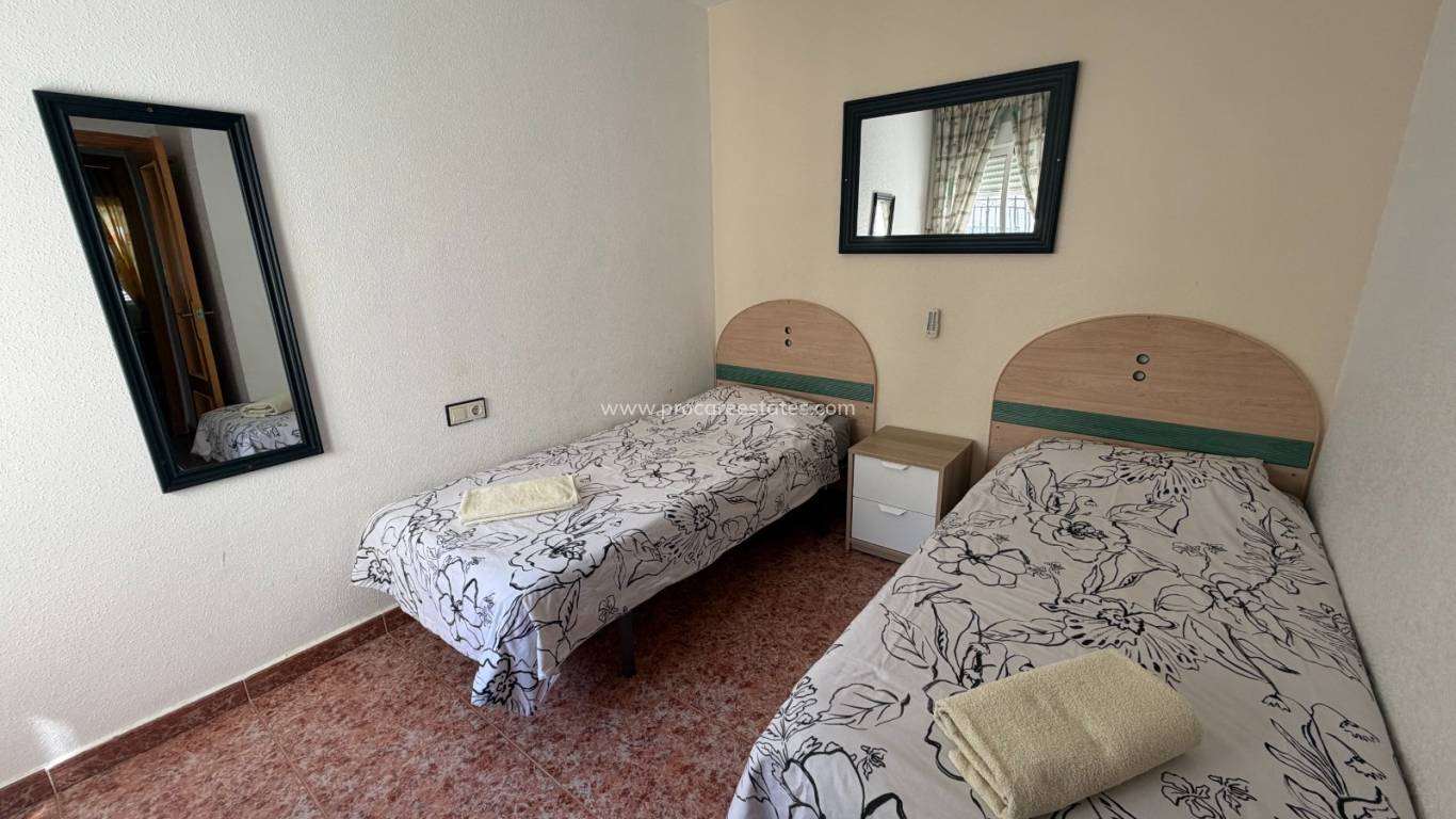 Resale - Apartment - Orihuela - Vistabella Golf