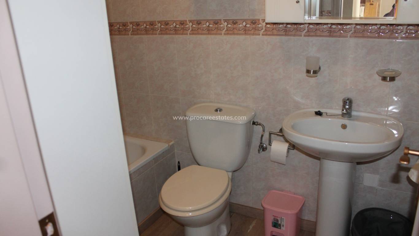 Resale - Apartment - PLAYA FLAMENCA