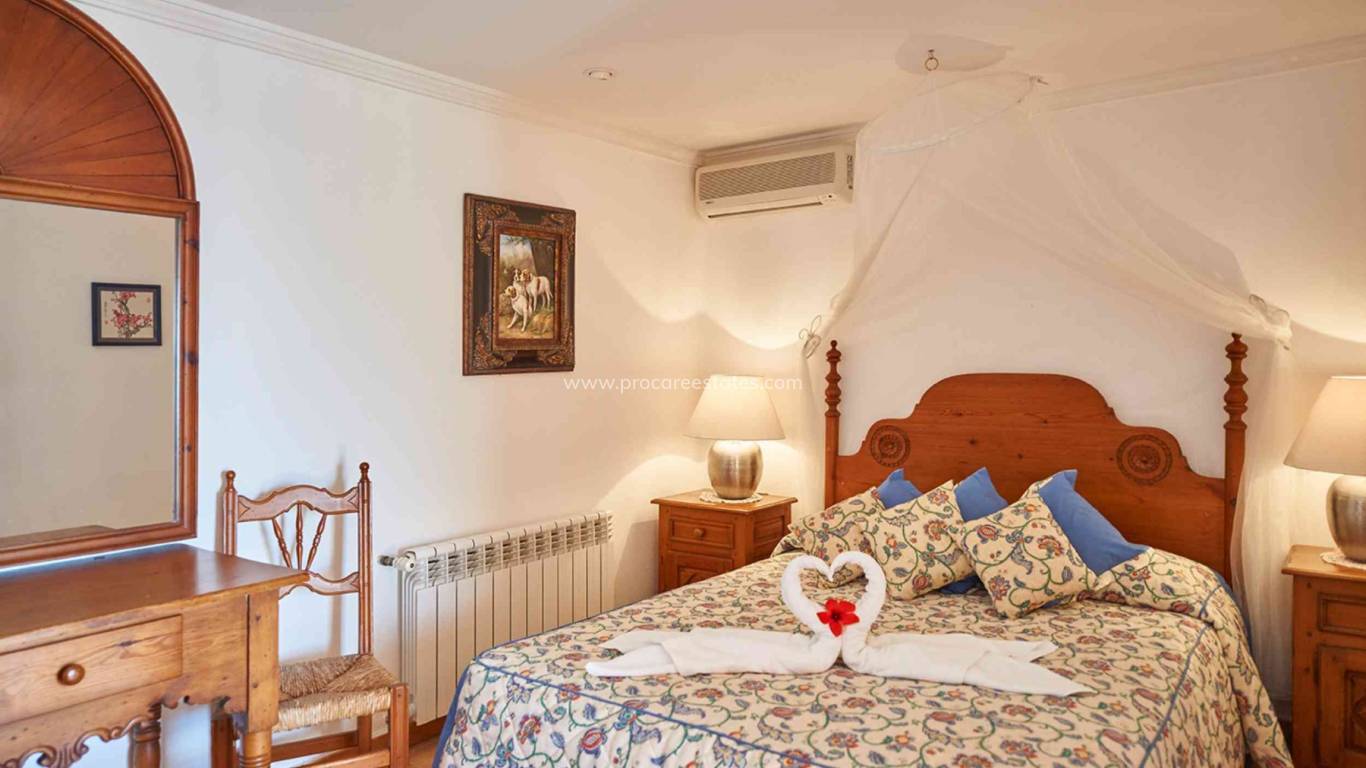 Resale - Apartment - Port d'Andratx - Andratx