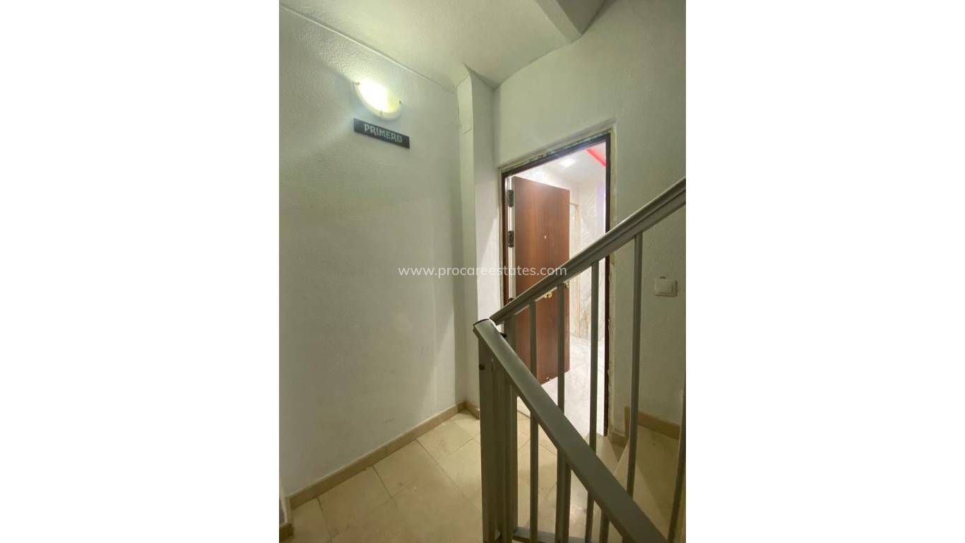 Resale - Apartment - Santa Pola - Playa Levante