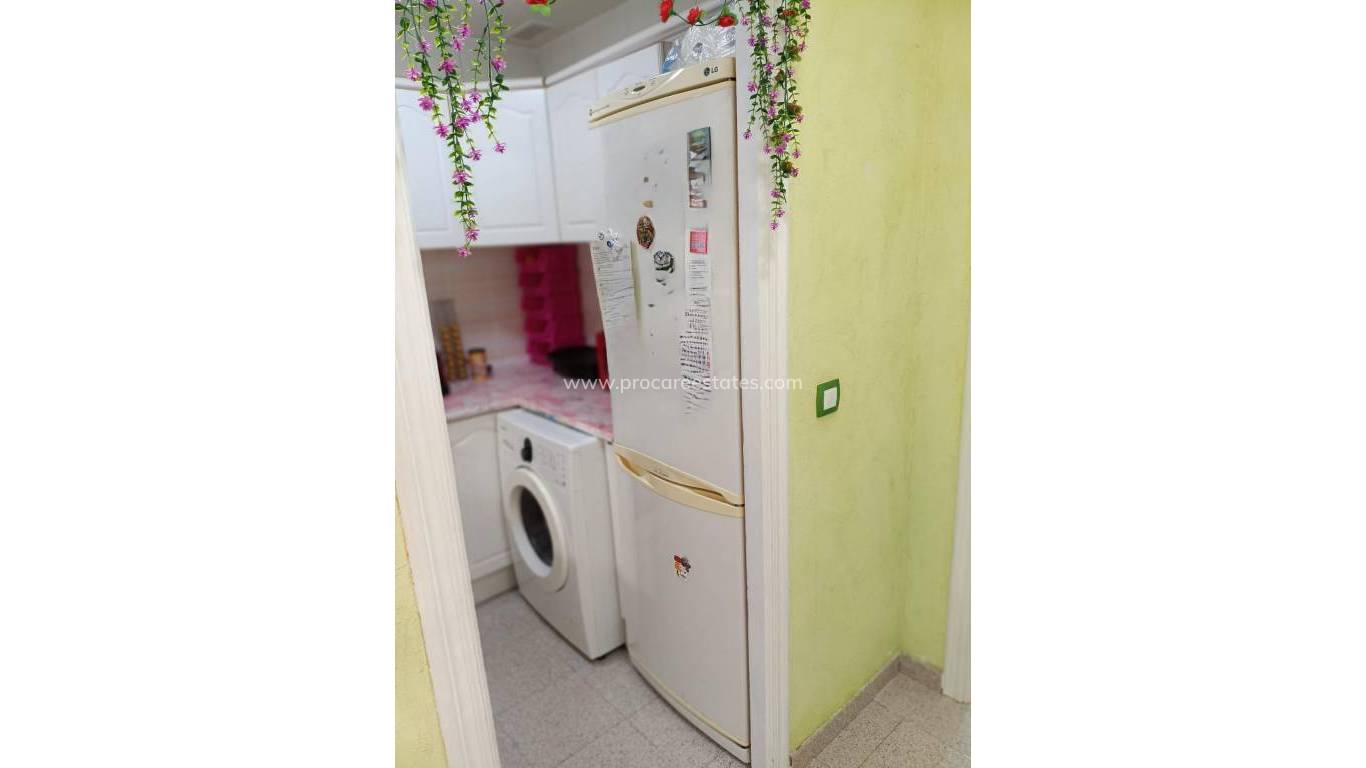 Resale - Apartment - Santa Pola