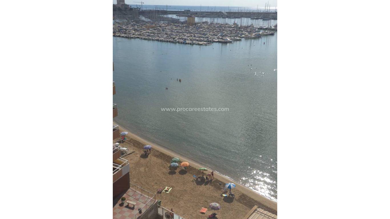 Resale - Apartment - Torrevieja - Acequion