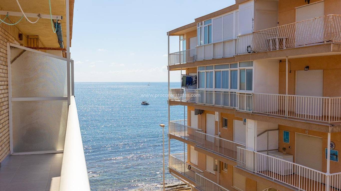 Resale - Apartment - Torrevieja - Acequion