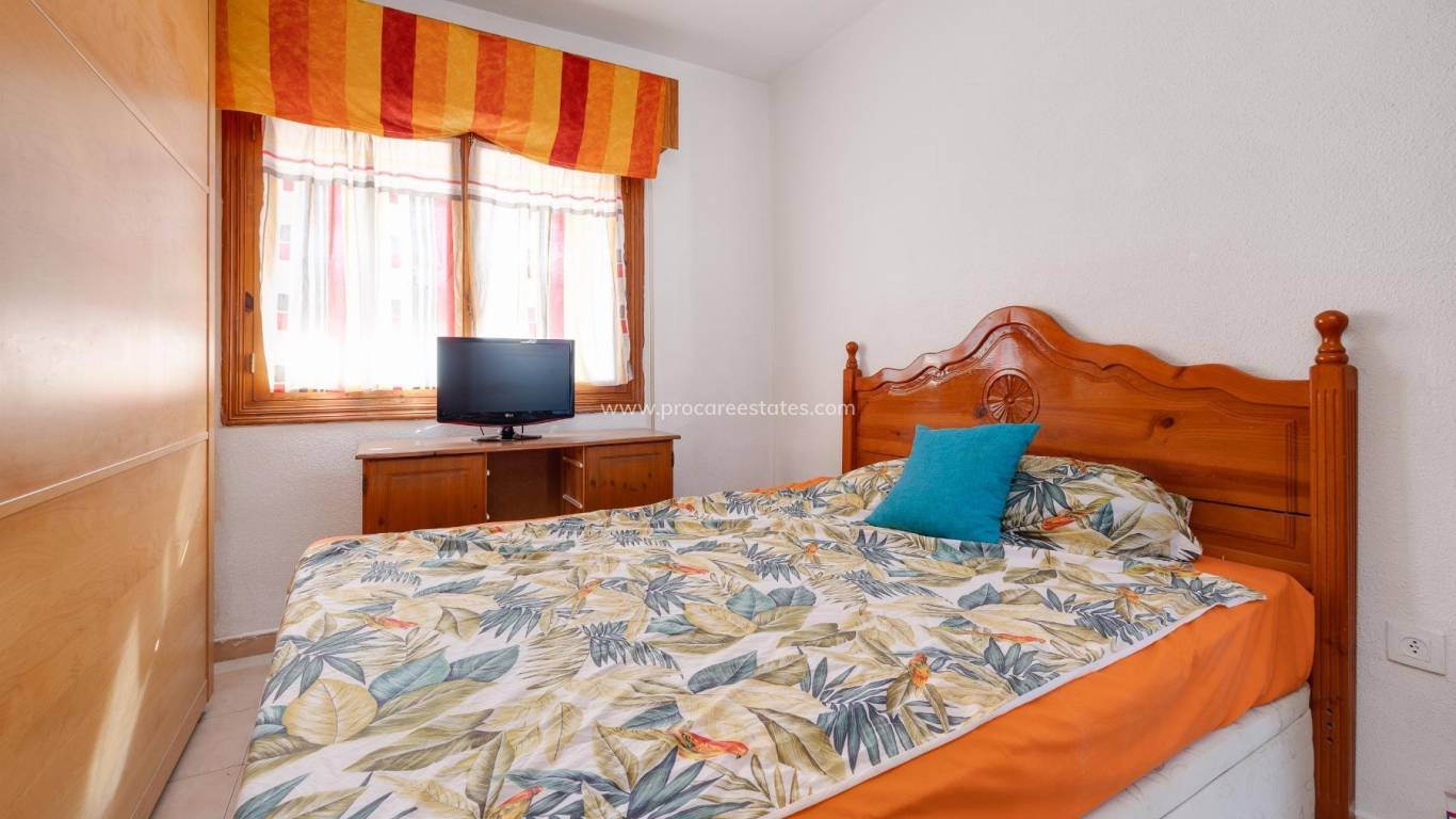 Resale - Apartment - Torrevieja - Acequion