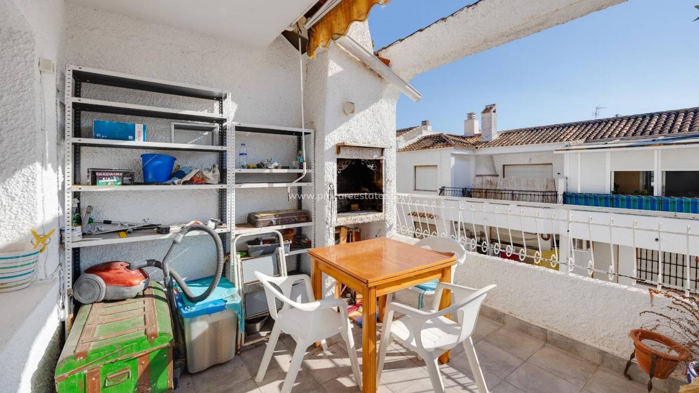 Resale - Apartment - Torrevieja - Acequion