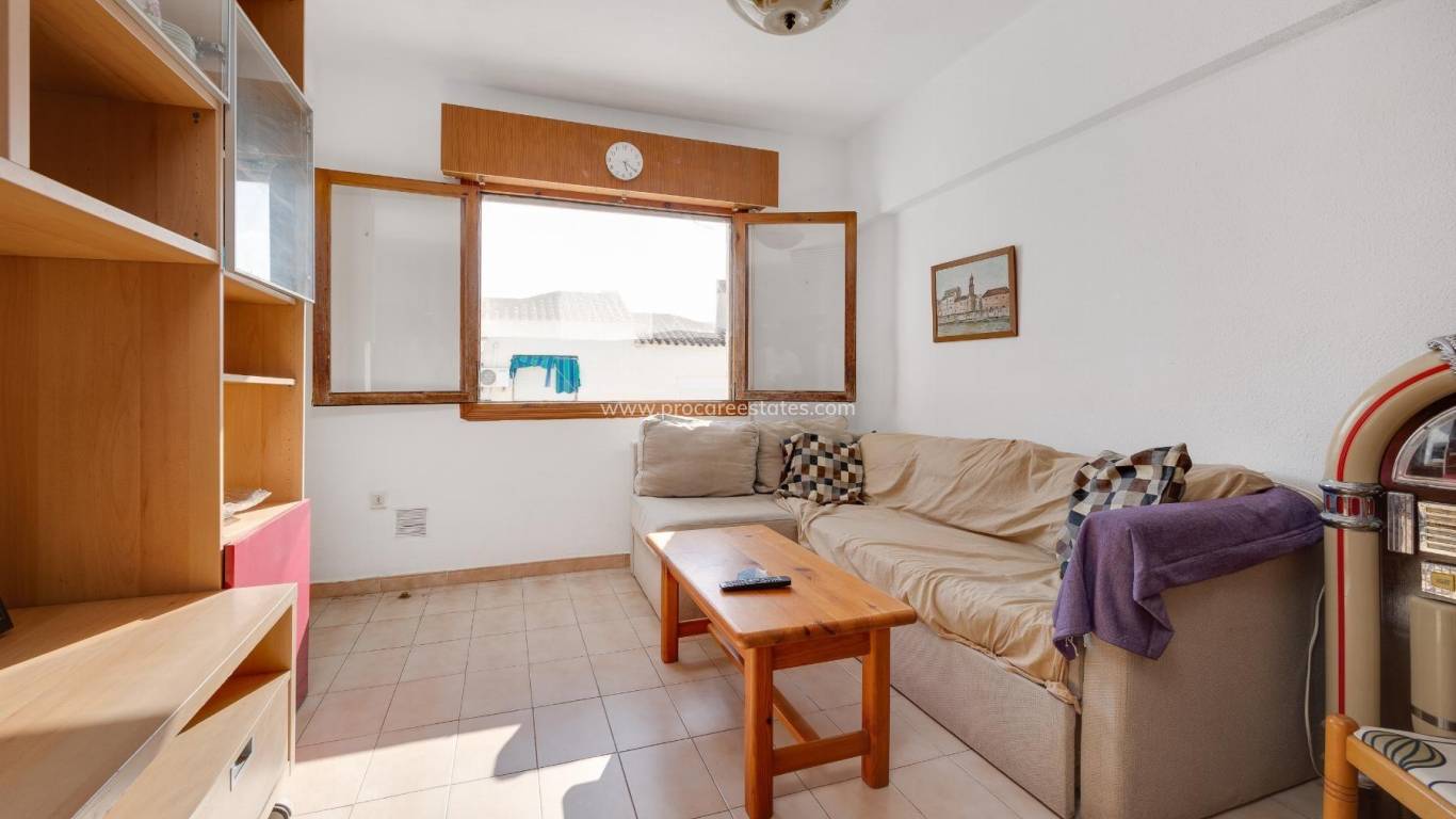 Resale - Apartment - Torrevieja - Acequion