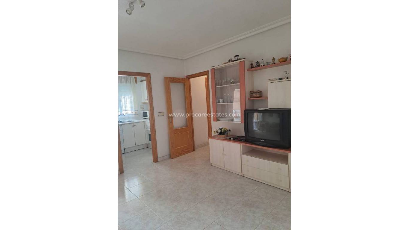 Resale - Apartment - Torrevieja - Acequion