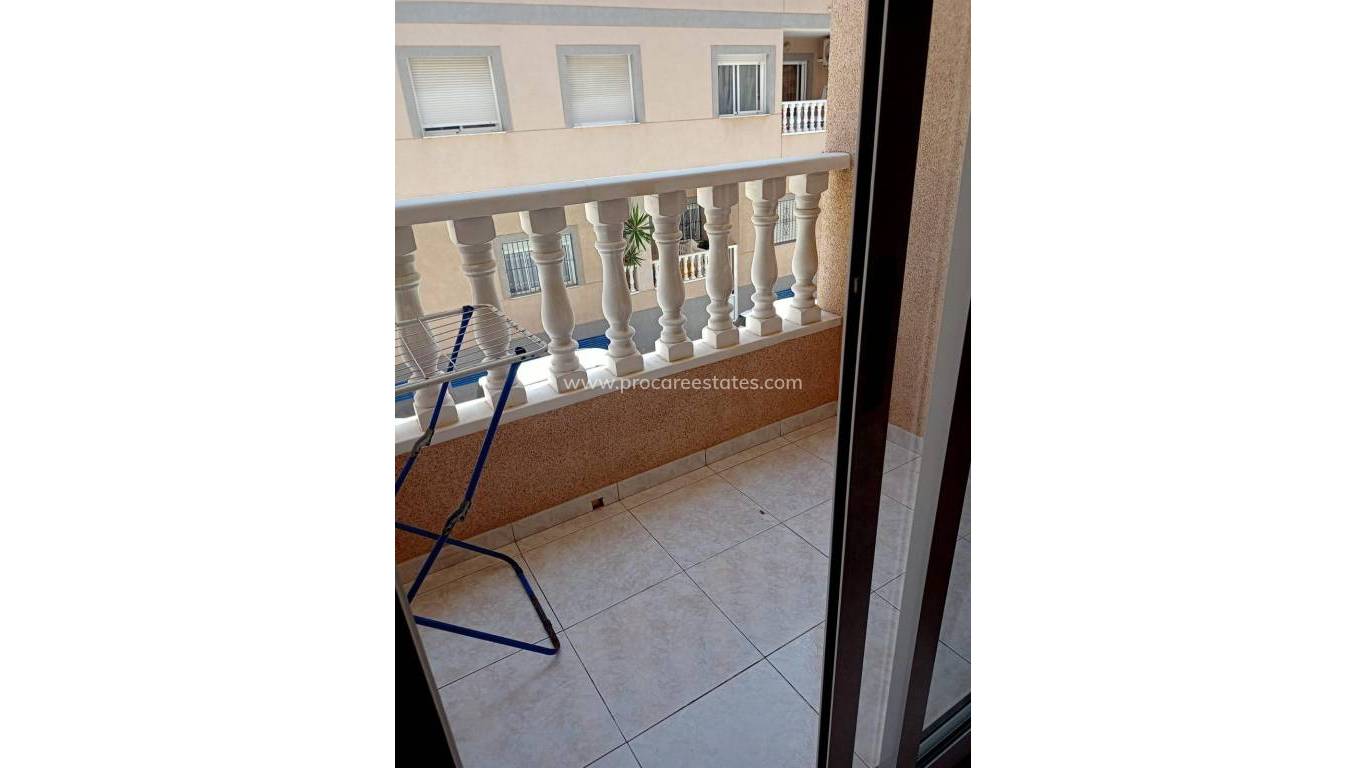 Resale - Apartment - Torrevieja - Acequion