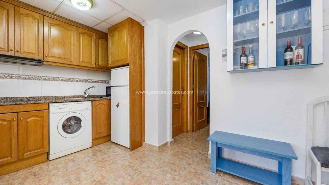 Resale - Apartment - Torrevieja - Acequion