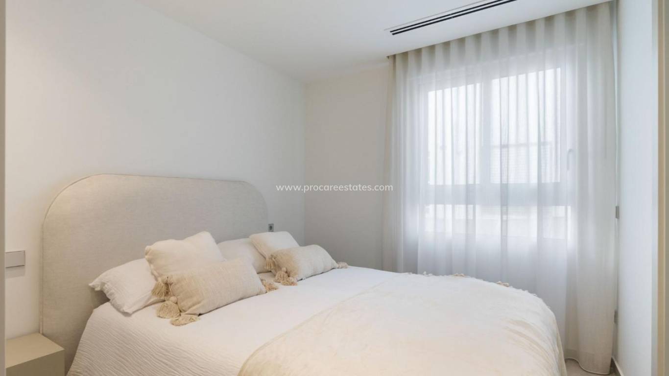 Resale - Apartment - Torrevieja - Acequion