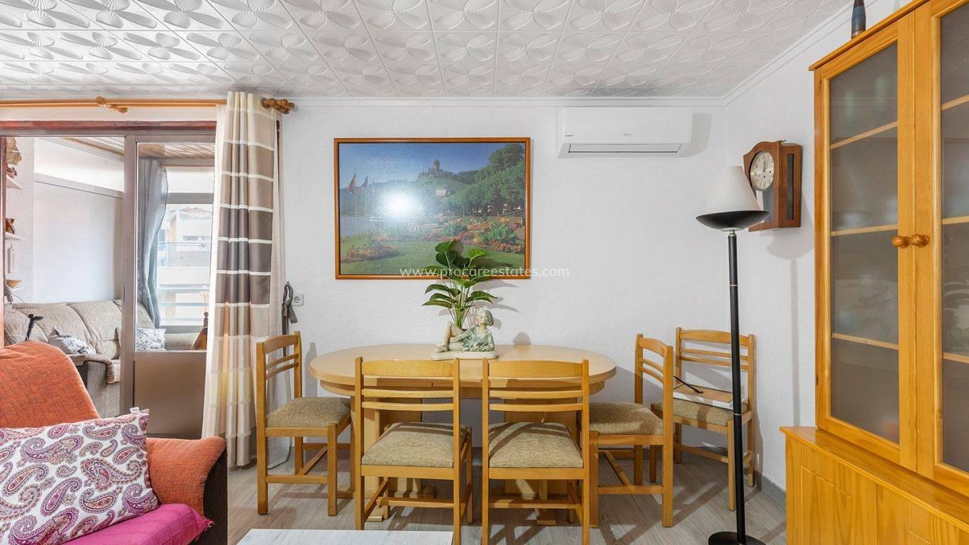 Resale - Apartment - Torrevieja - Acequion