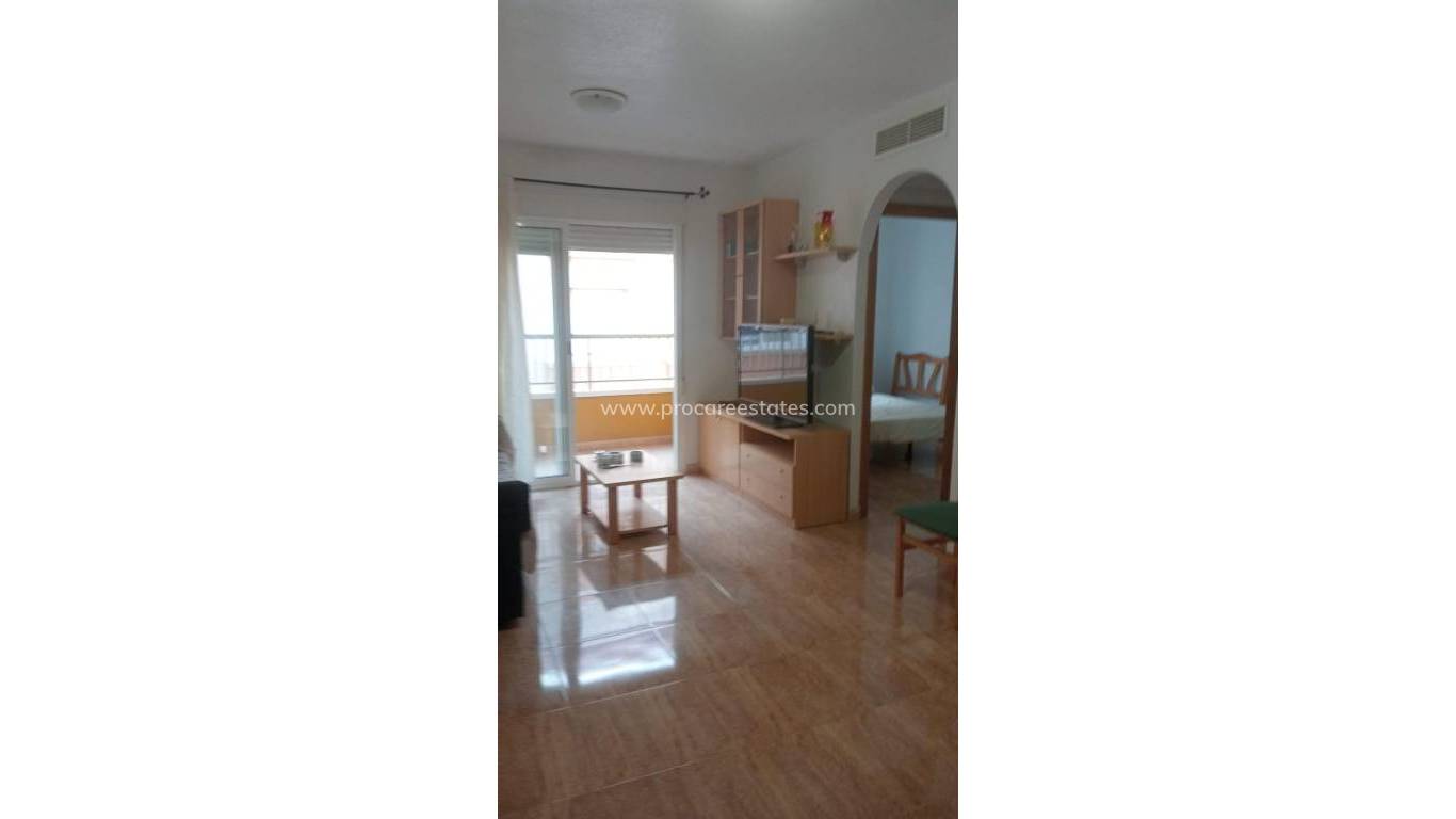 Resale - Apartment - Torrevieja - Acequion