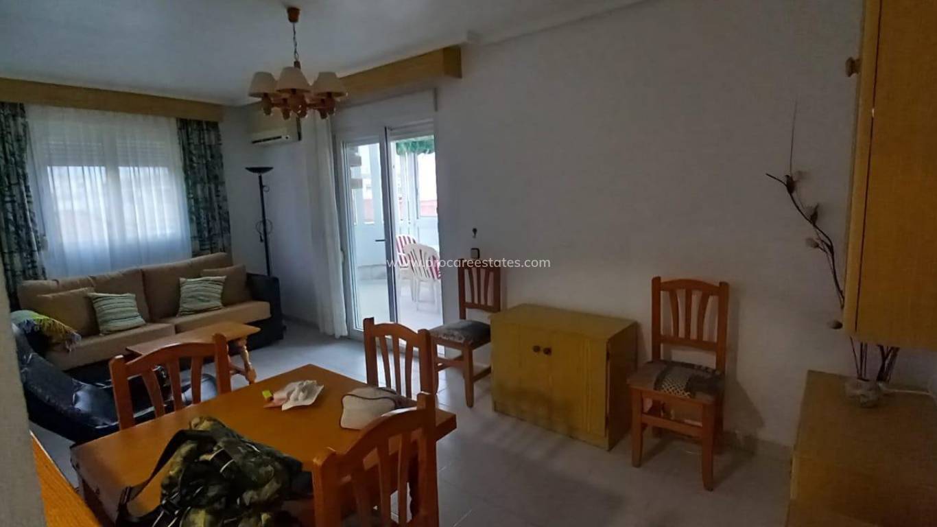 Resale - Apartment - Torrevieja - Acequion