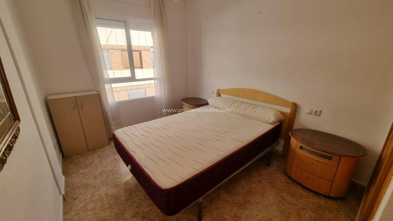 Resale - Apartment - Torrevieja - Acequion