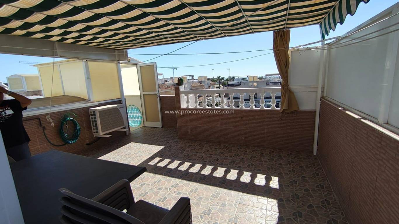 Resale - Apartment - Torrevieja - Acequion