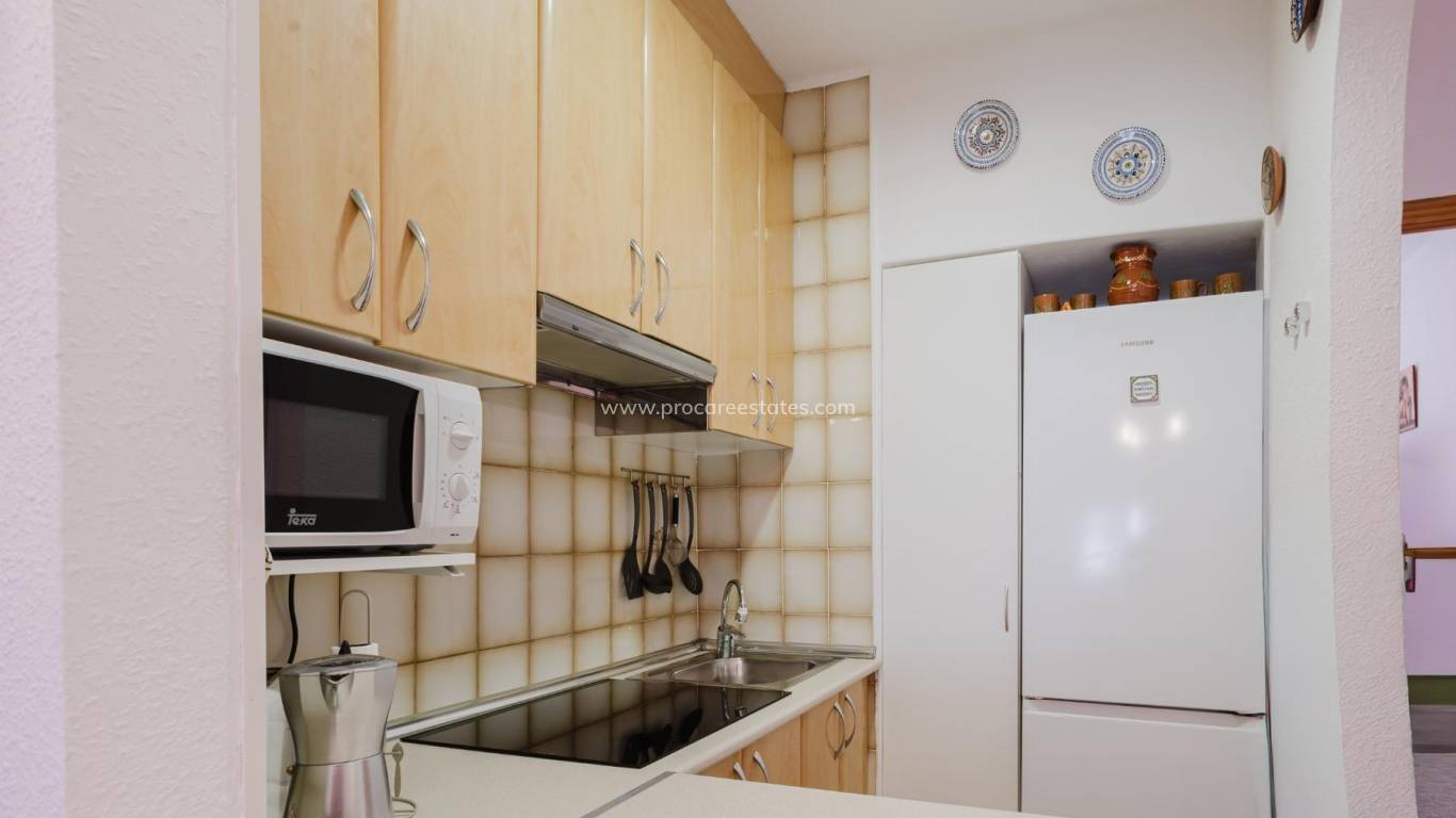 Resale - Apartment - Torrevieja - Acequion