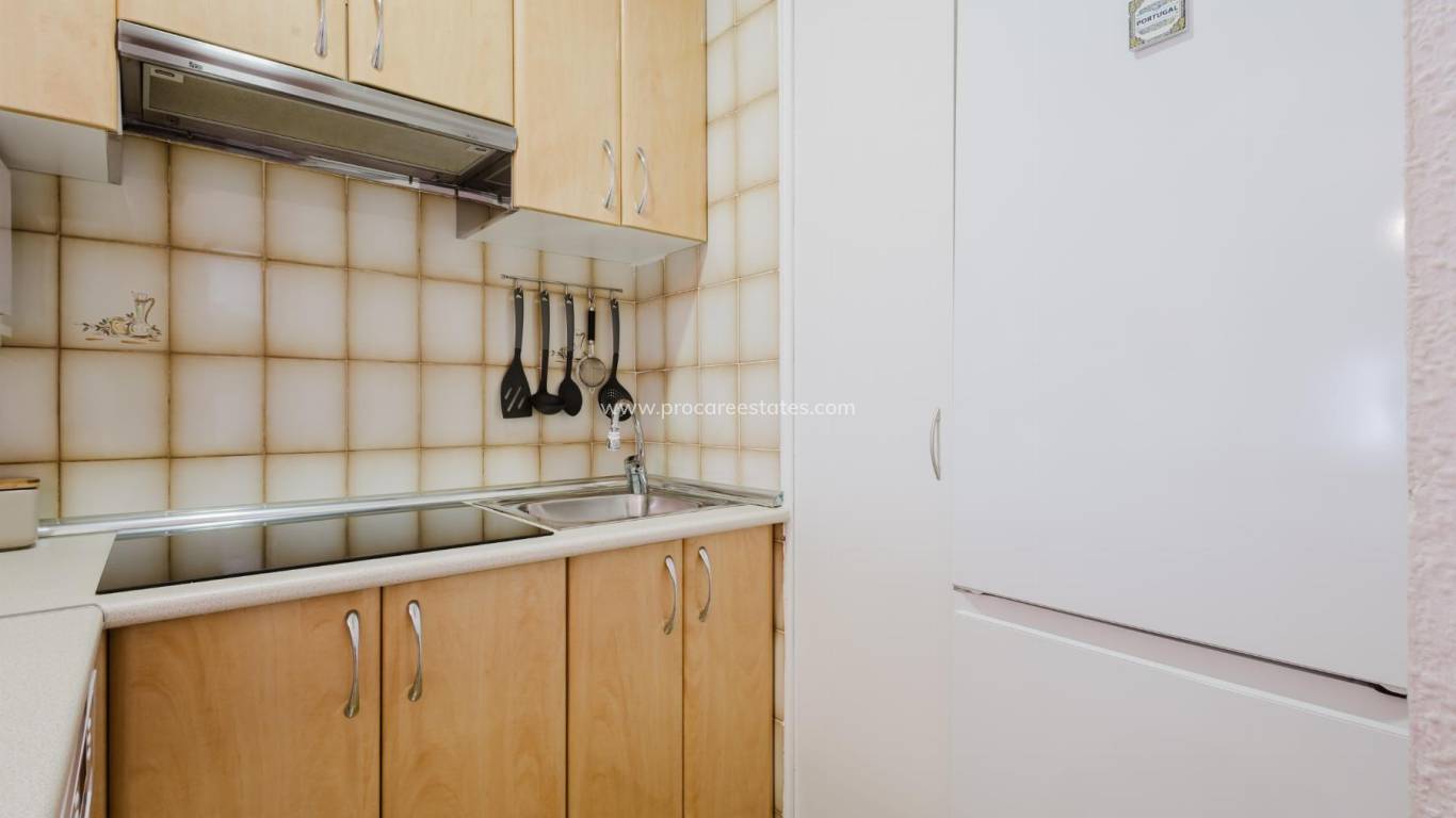 Resale - Apartment - Torrevieja - Acequion