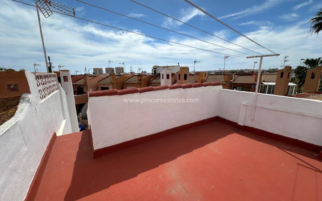 Resale - Apartment - Torrevieja - Acequion