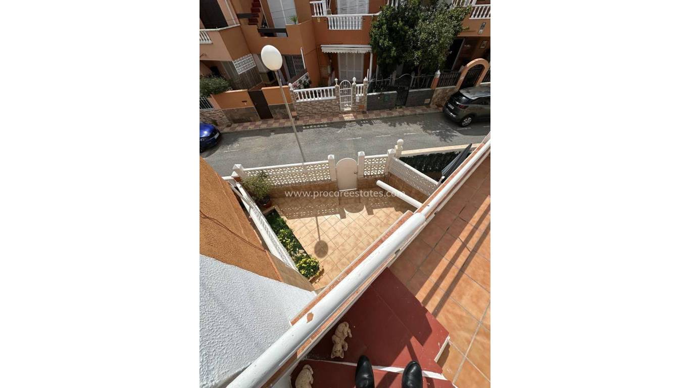 Resale - Apartment - Torrevieja - Acequion