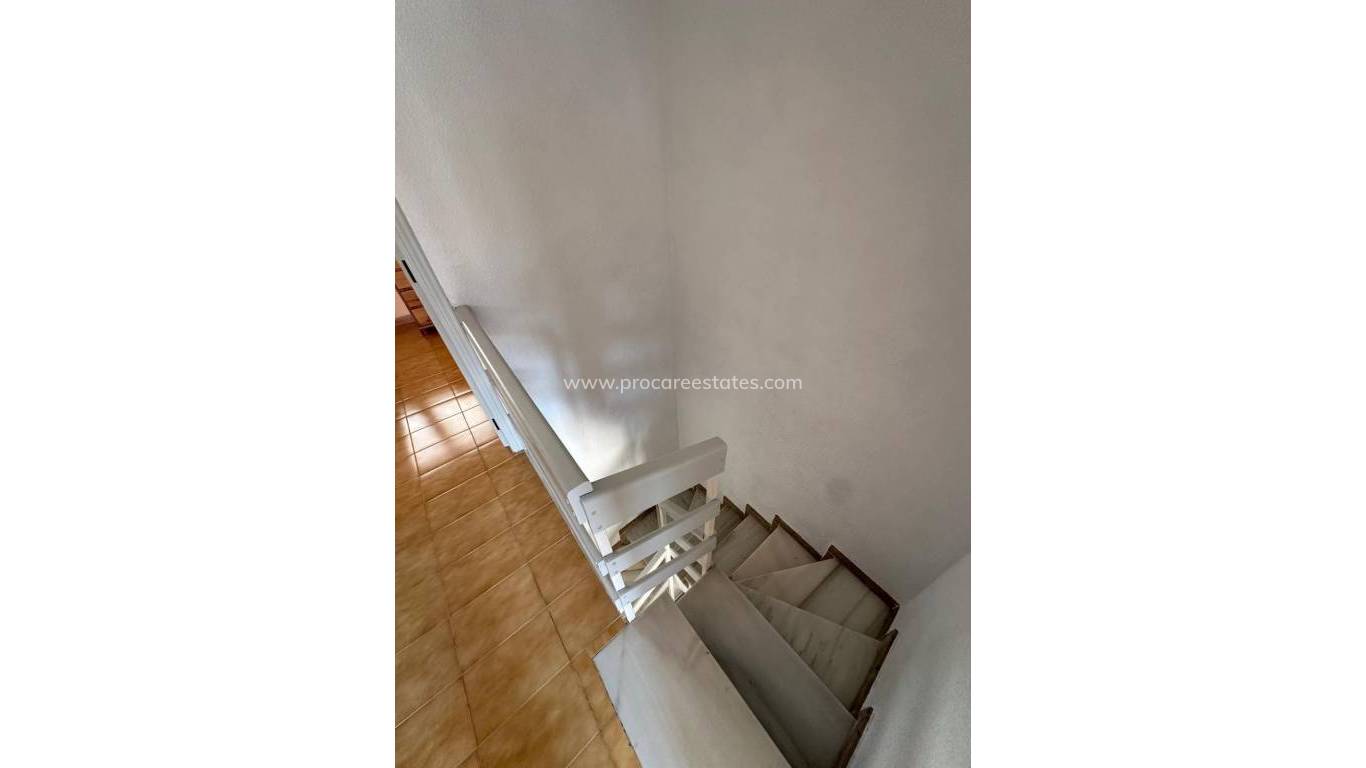 Resale - Apartment - Torrevieja - Acequion