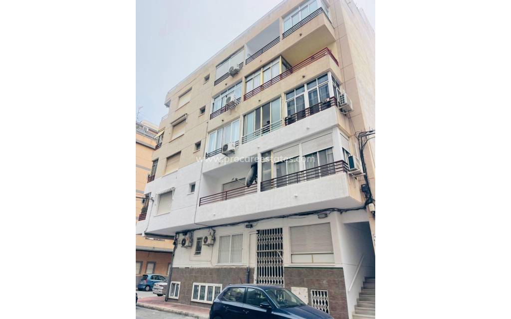 Resale - Apartment - Torrevieja - Acequion
