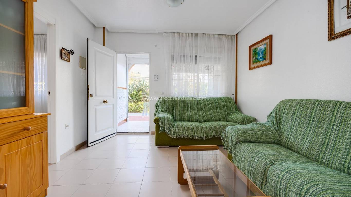 Resale - Apartment - Torrevieja - Acequion