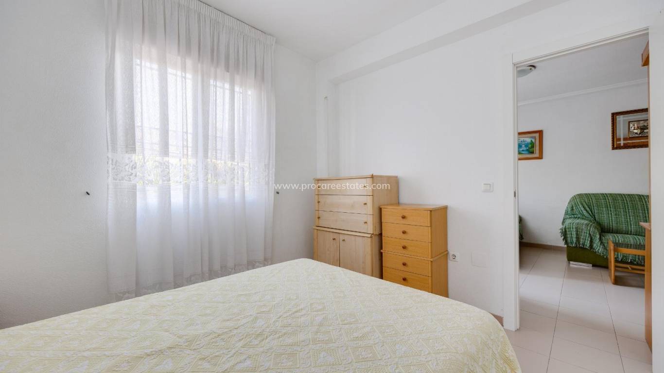 Resale - Apartment - Torrevieja - Acequion