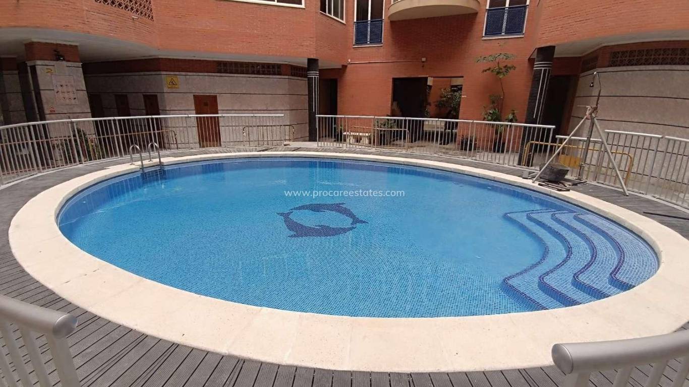 Resale - Apartment - Torrevieja - Acequion