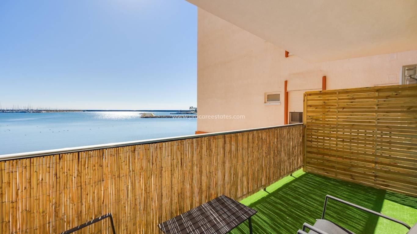 Resale - Apartment - Torrevieja - Acequion