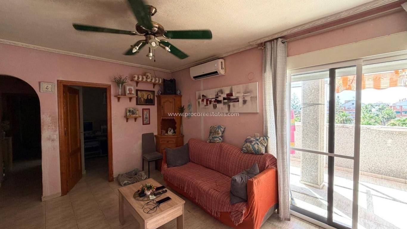 Resale - Apartment - Torrevieja - Acequion