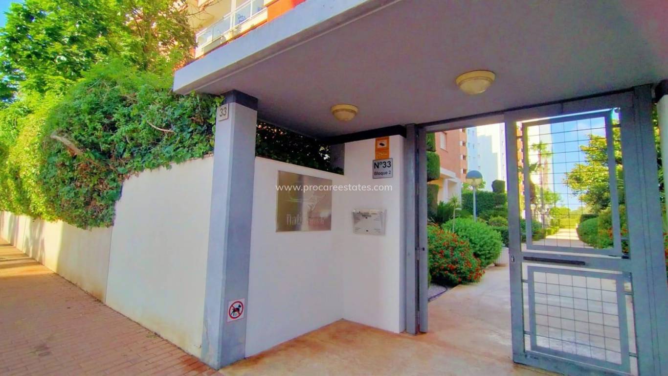 Resale - Apartment - Torrevieja - Acequion