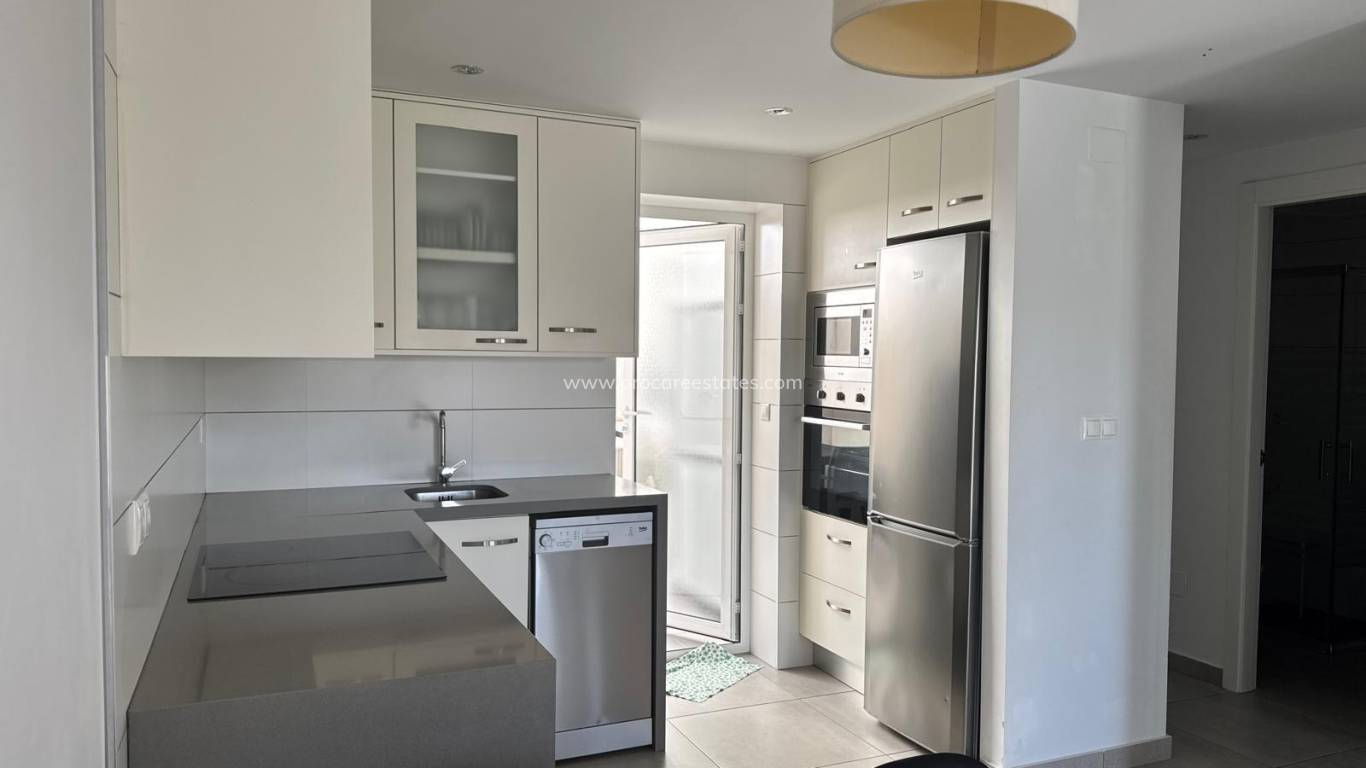 Resale - Apartment - Torrevieja - Aguas Nuevas