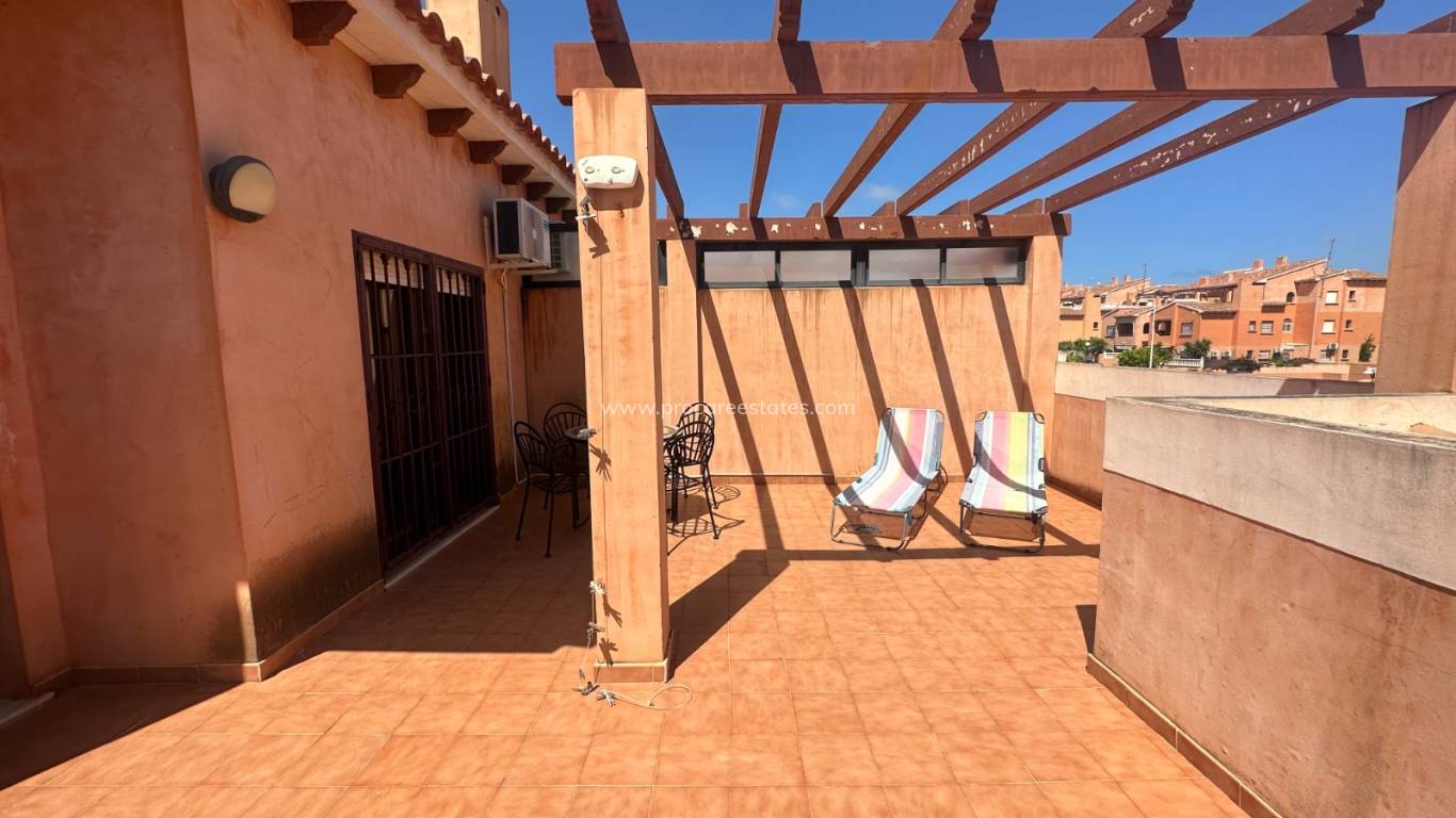 Resale - Apartment - Torrevieja - Aguas Nuevas