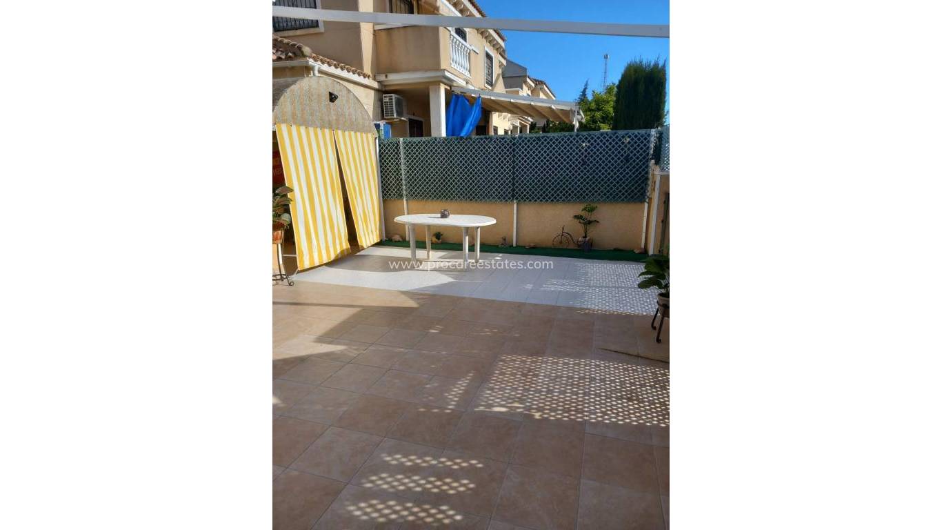 Resale - Apartment - Torrevieja - Cabo Cervera